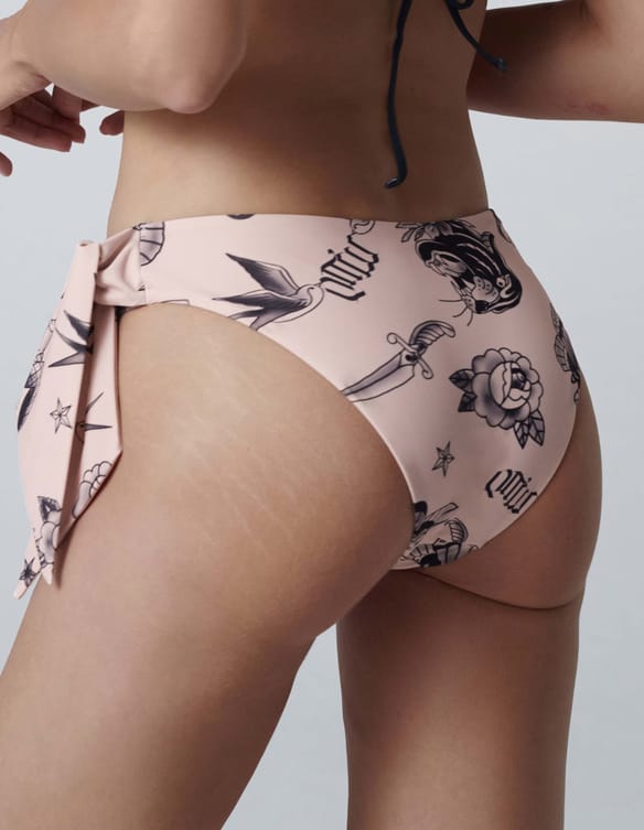 D Od Bikini Tattoo Robert Kupisz X Esotiq Be Owy Esotiq