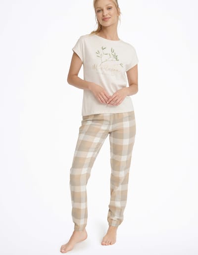 Nan pyjamas 2025
