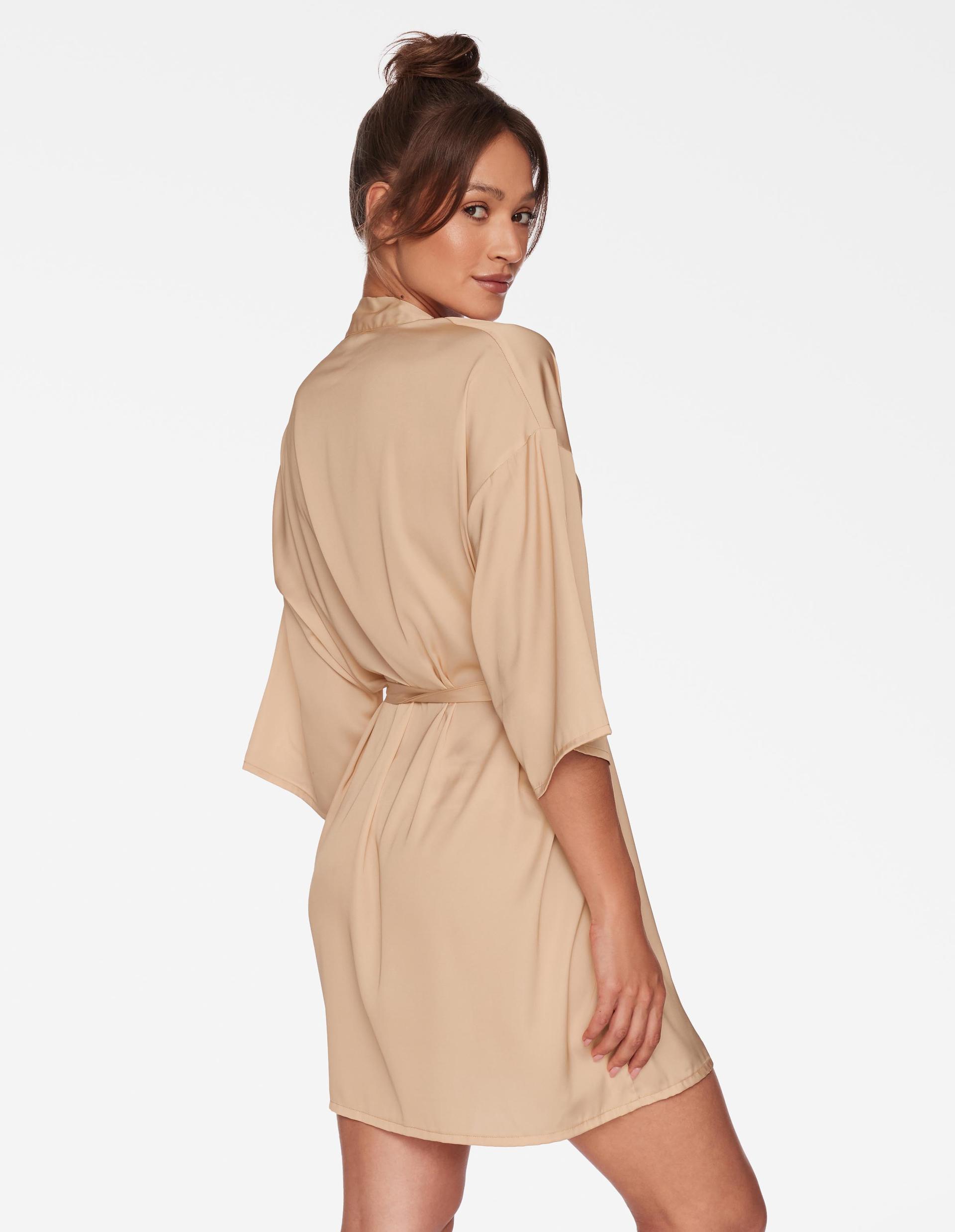 Robe Cadell gold 3