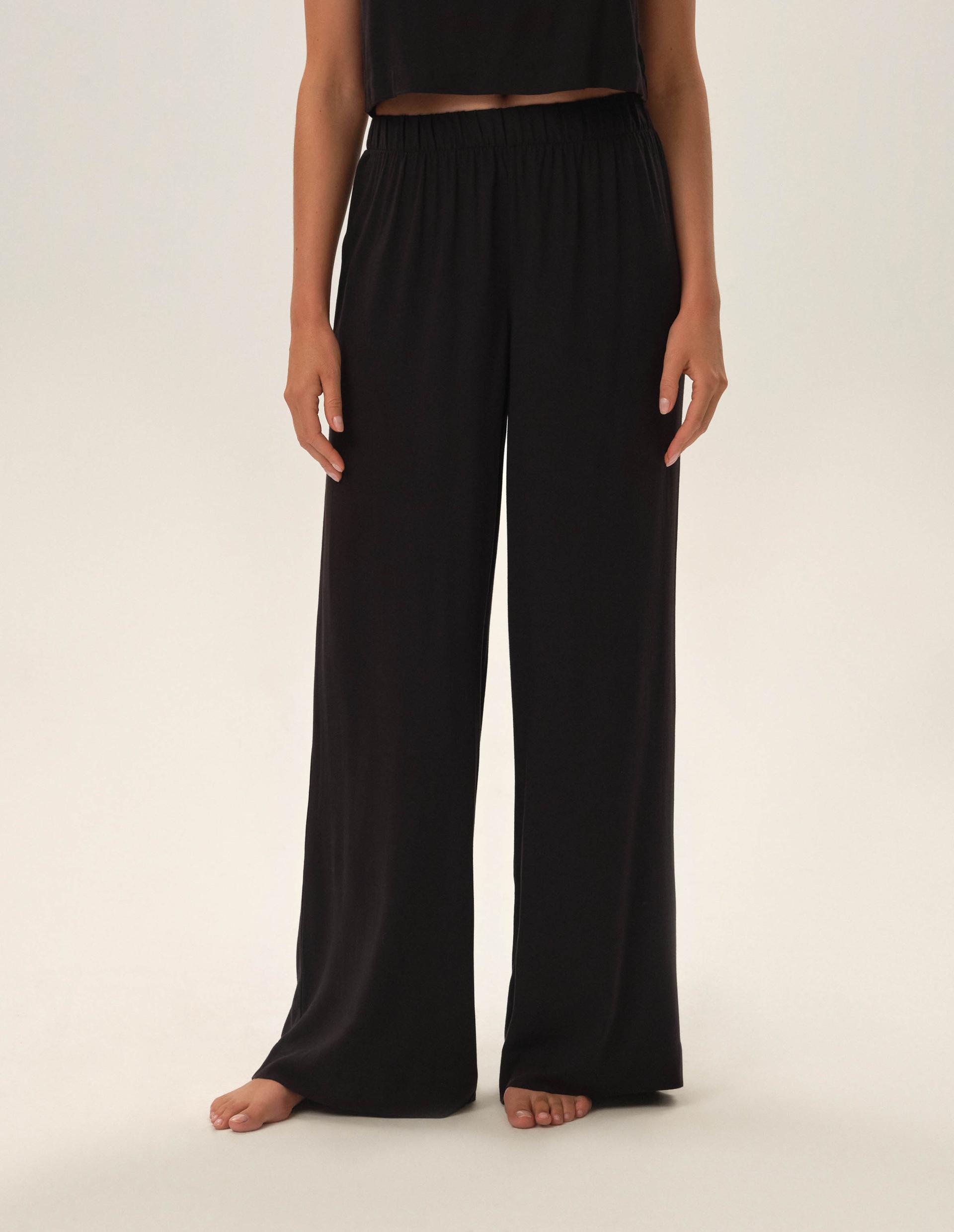 Pyjamas Joya Black 4