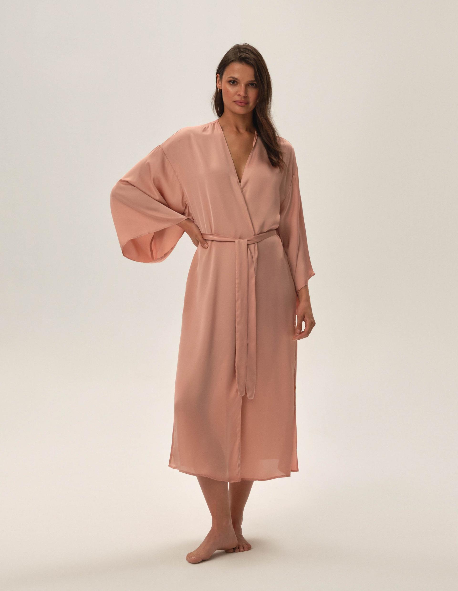 Robe Jayla 1