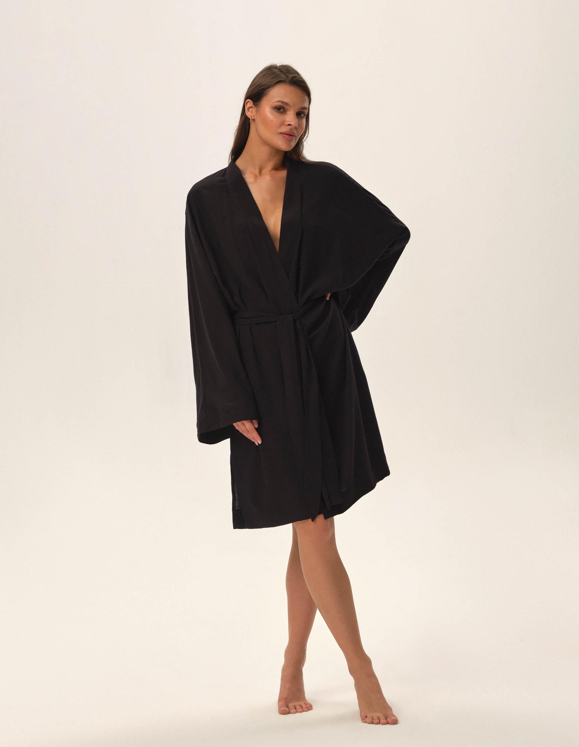 Robe Joya Black 2