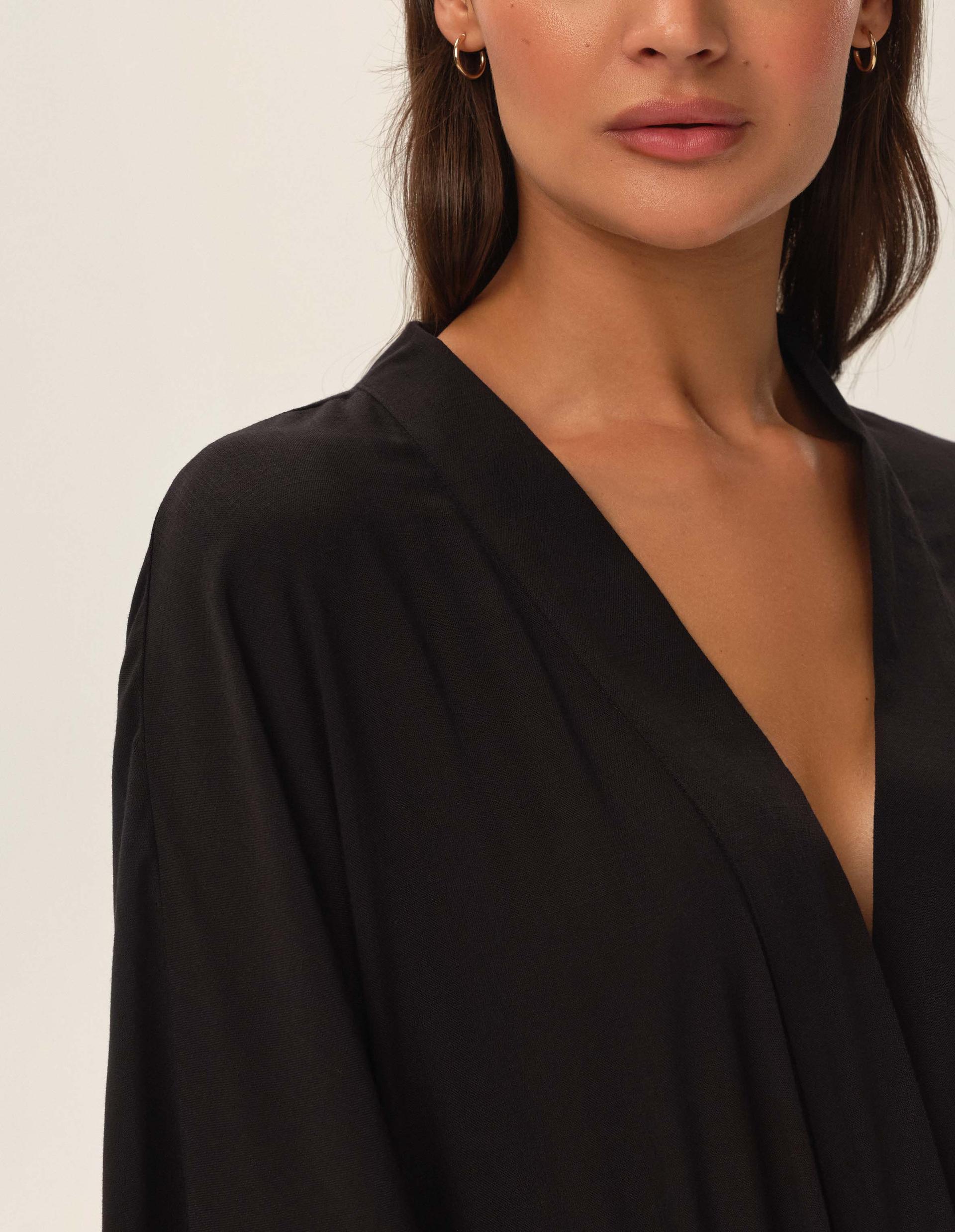 Robe Joya Black 5