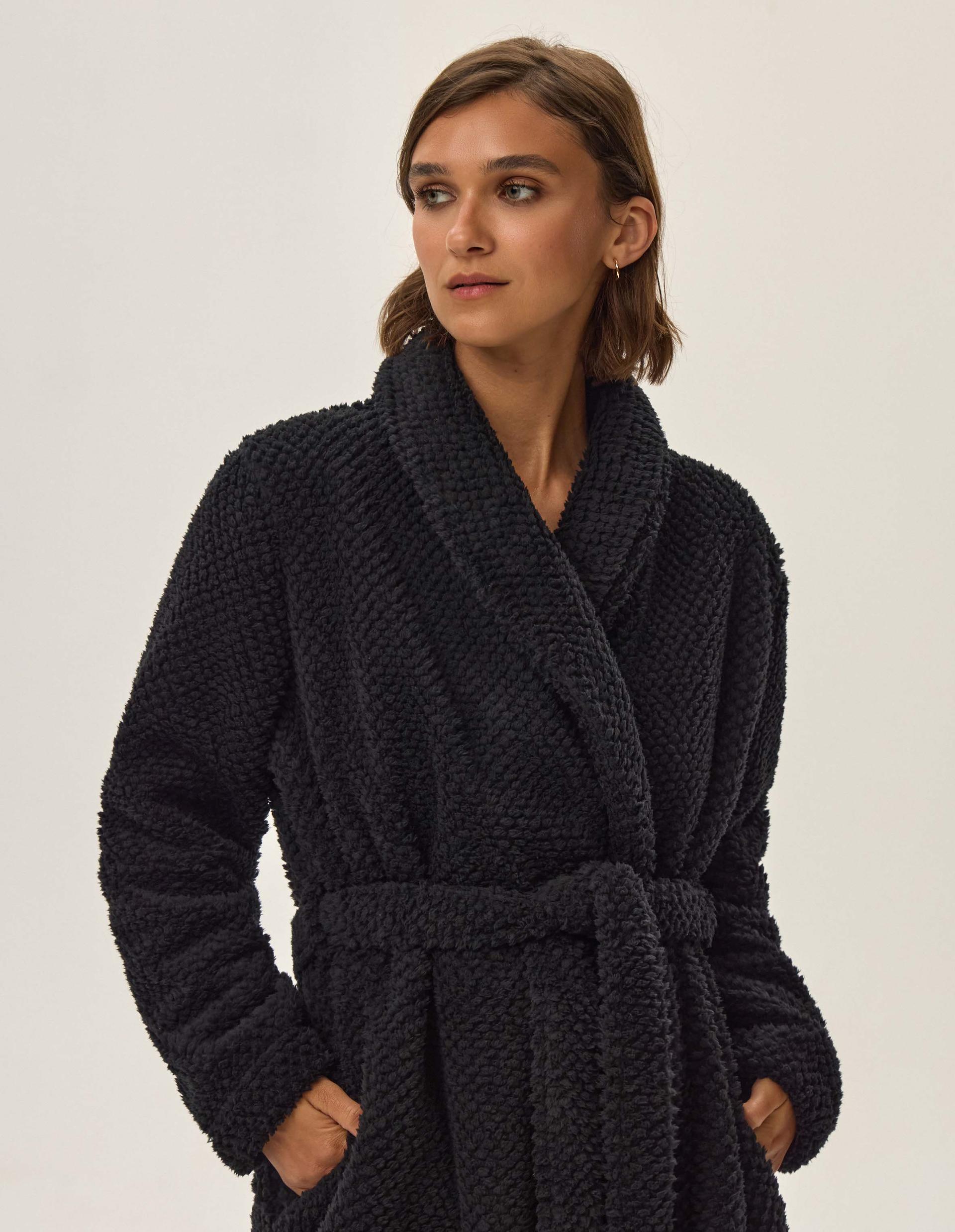 Robe Jamie Black 3