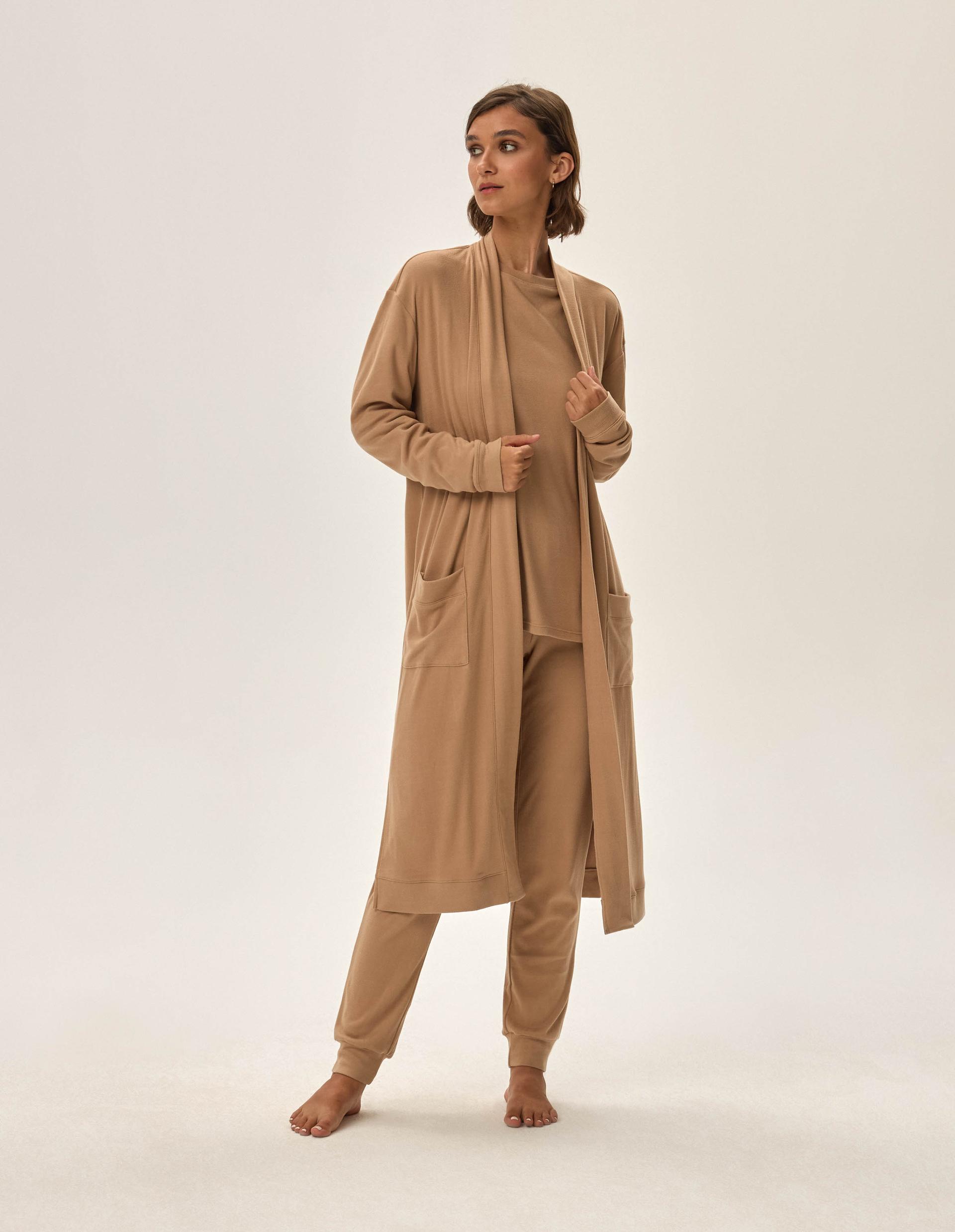 Robe Joyland 1
