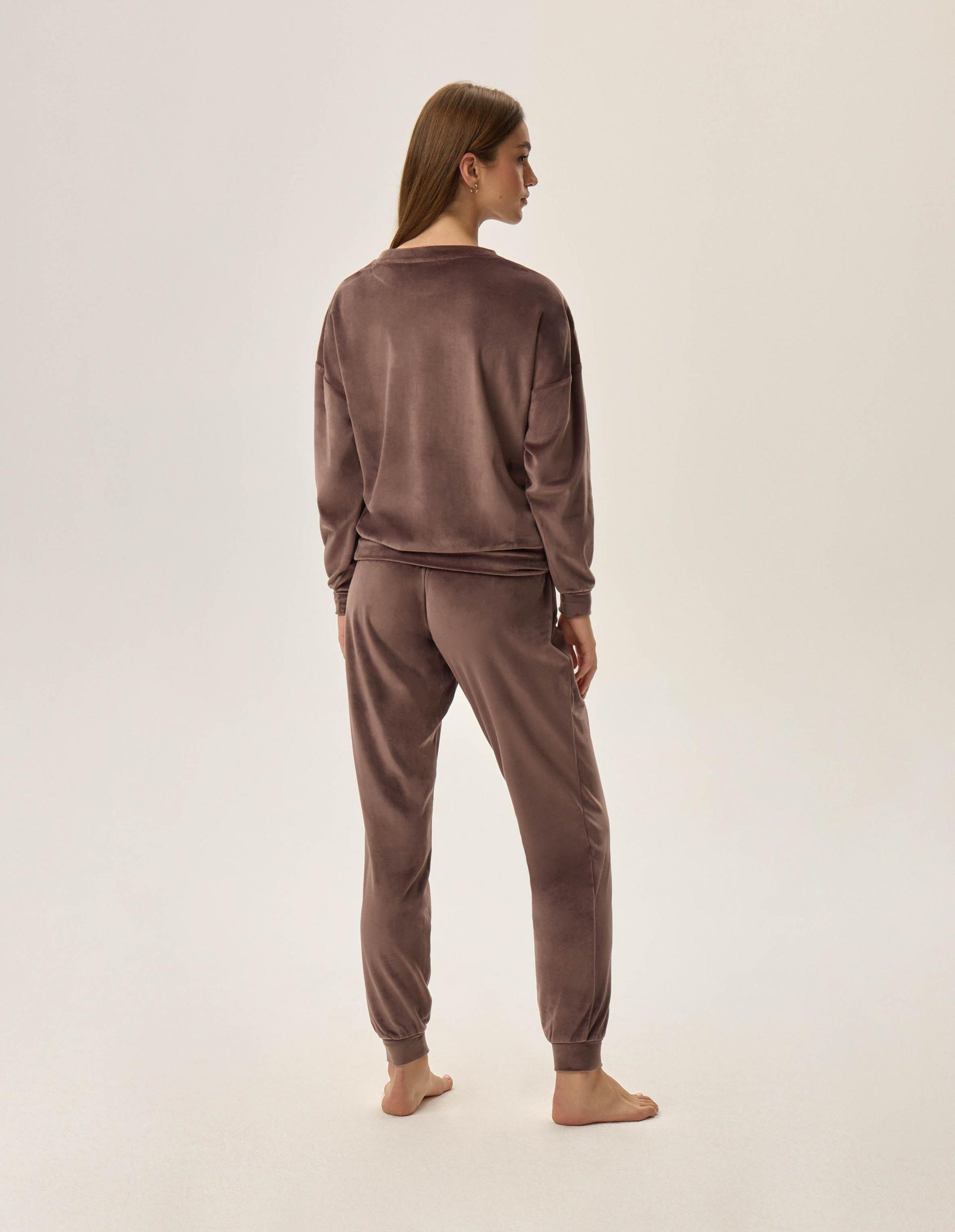 Welurowy dres Fain brown 5