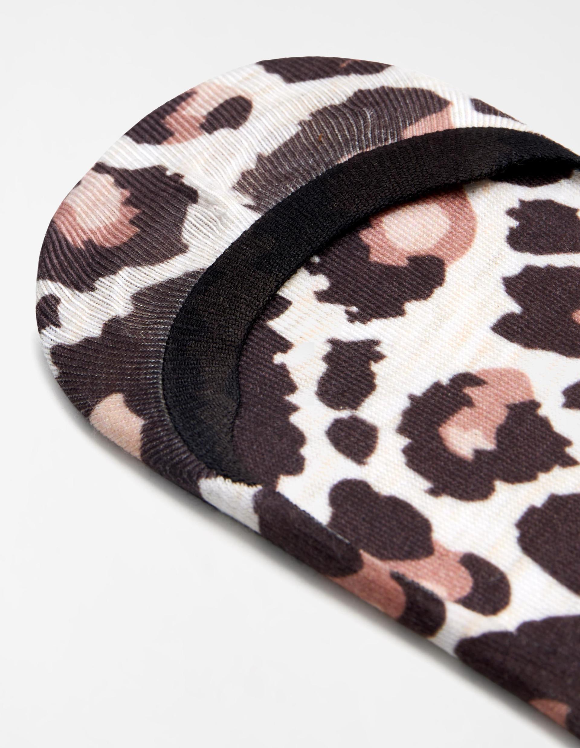 SOCKS Beige 2