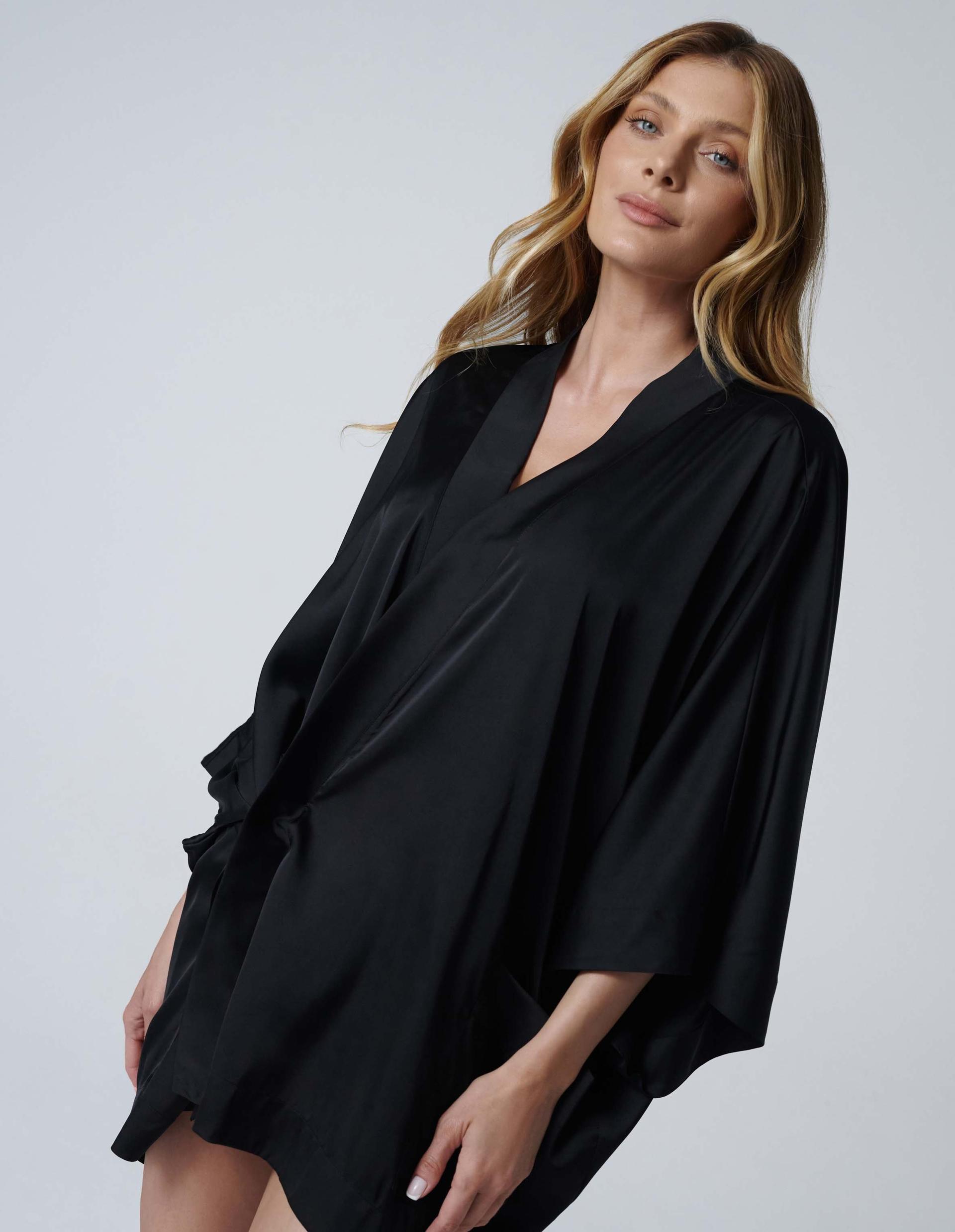 Robe Glammy Robert Kupisz X Esotiq Black 1