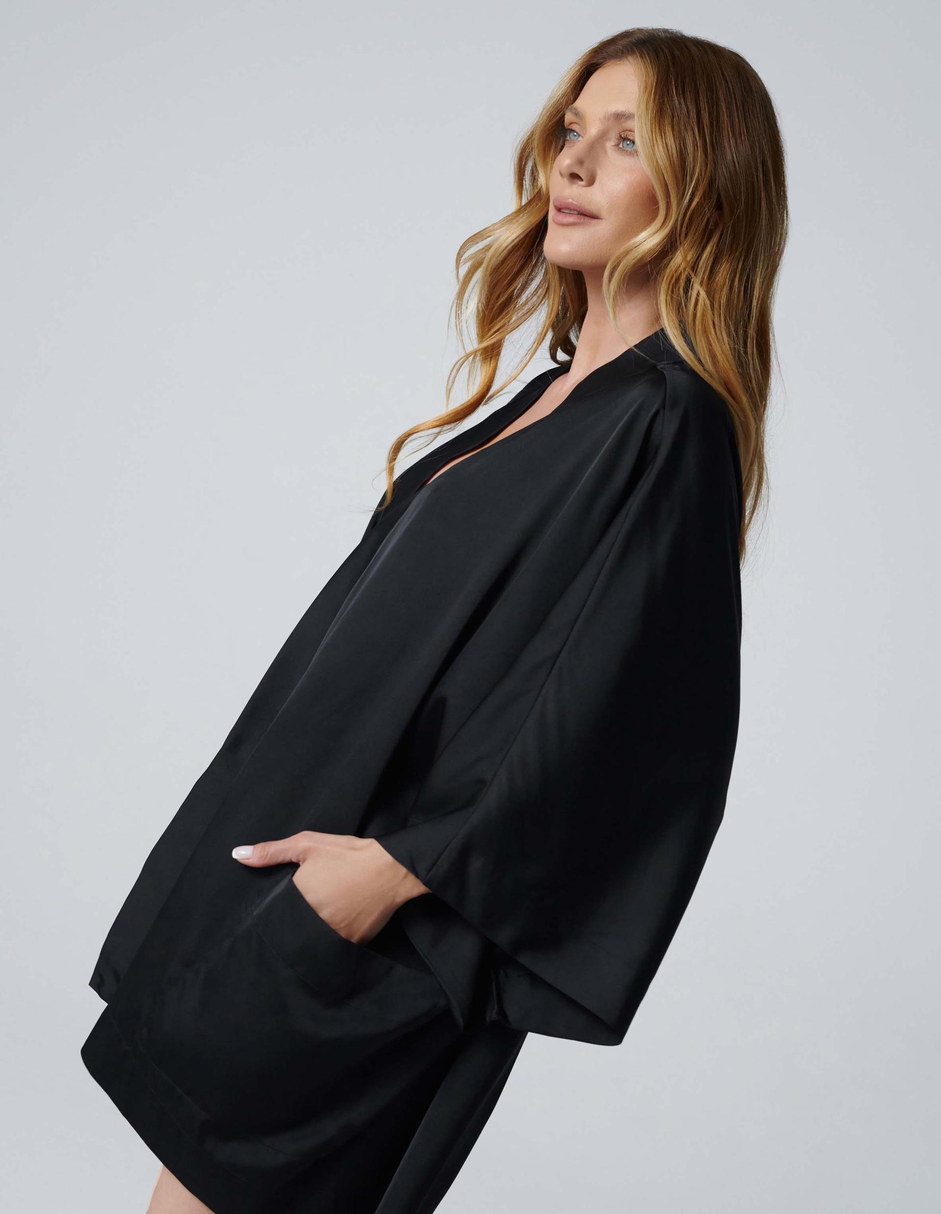 Robe Glammy Robert Kupisz X Esotiq Black 2