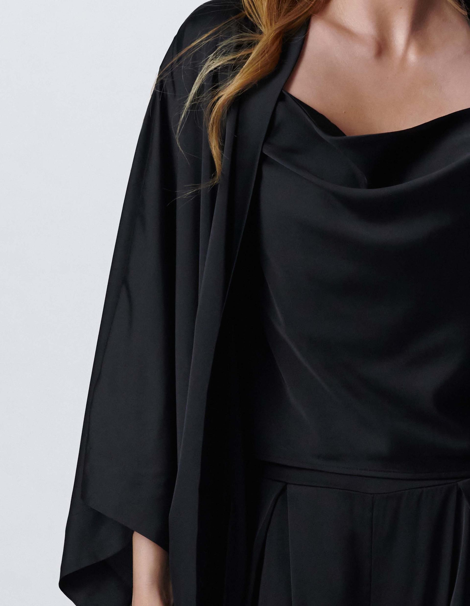 Robe Glammy Robert Kupisz X Esotiq Black 4