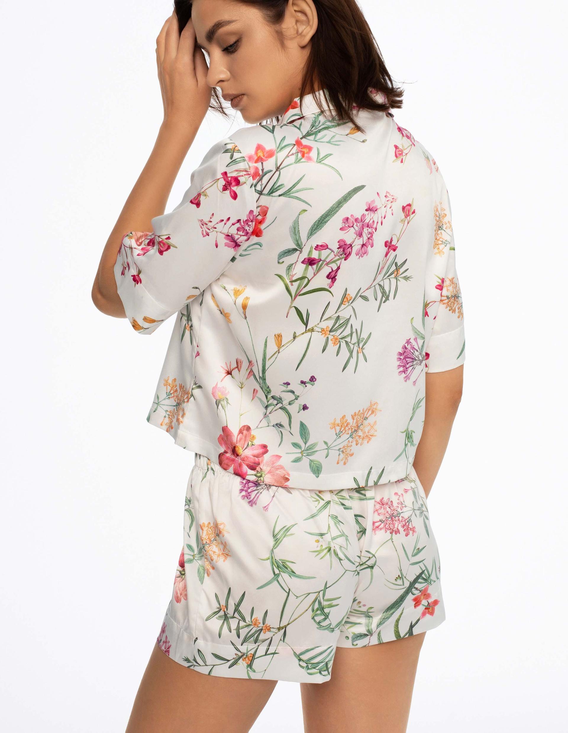 Pyjamas Dare cream 2