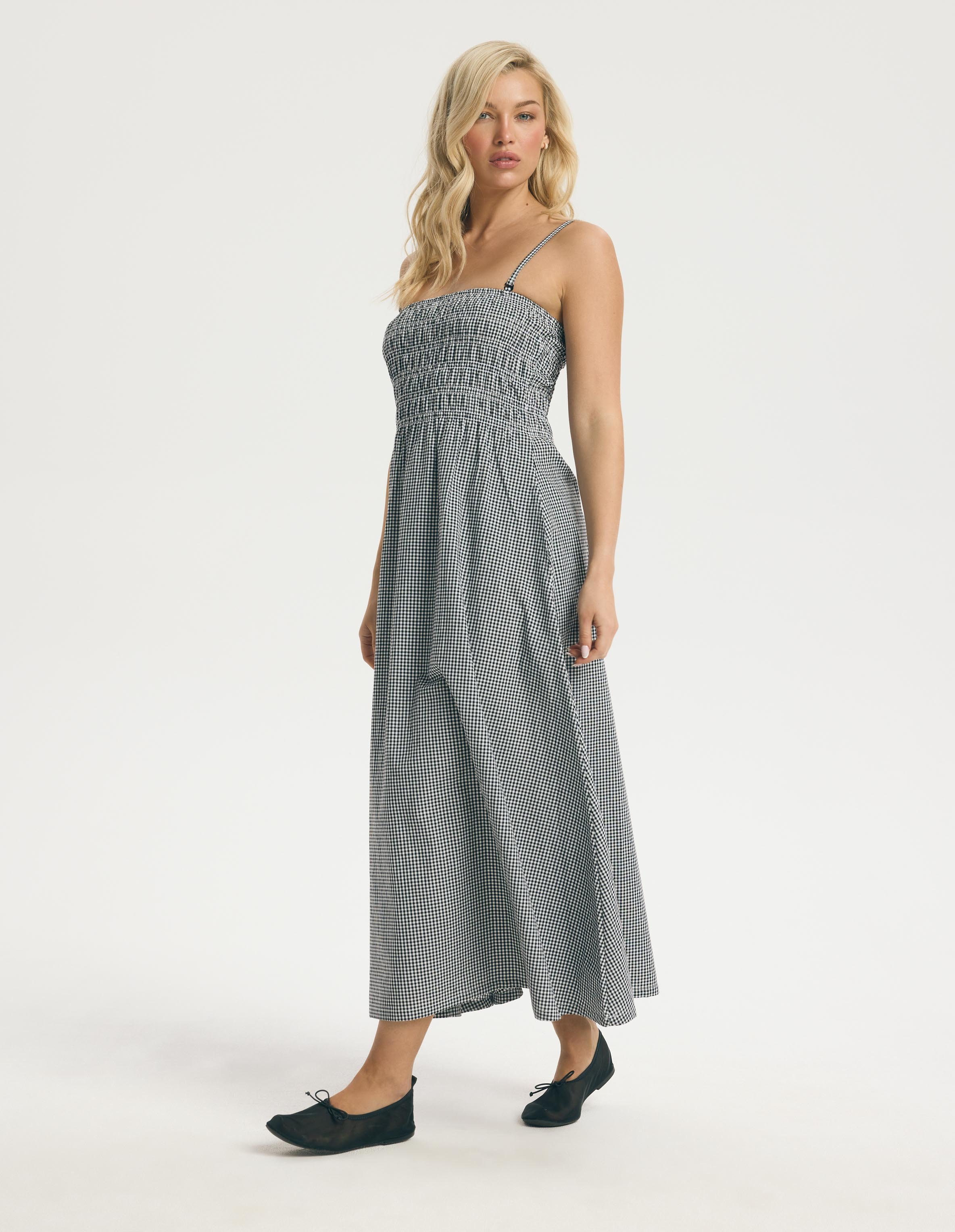 Bloovii Jackie Dress 1