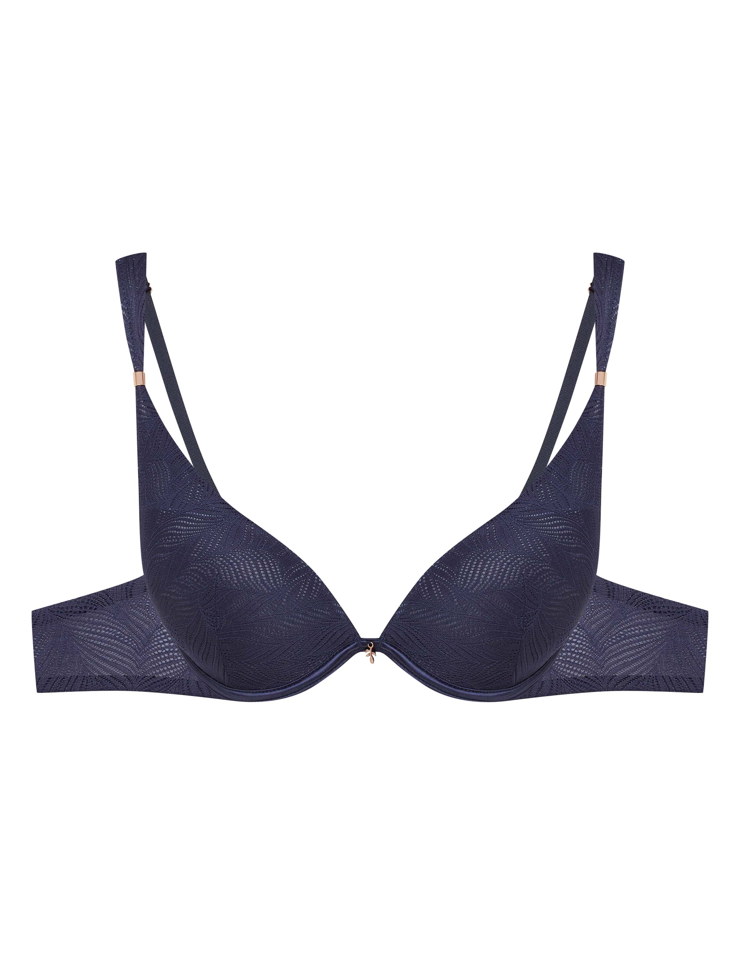 Push-up bra Osaka