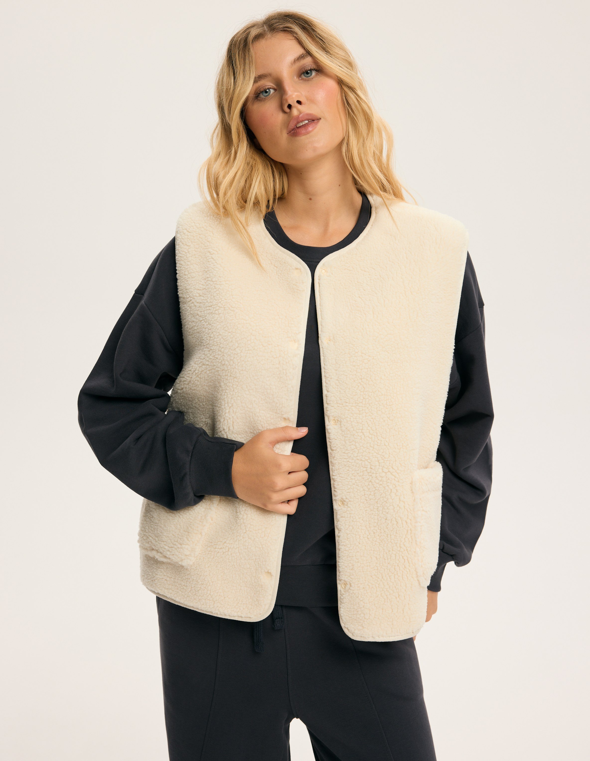 Vest Bloovii Sherpa 1