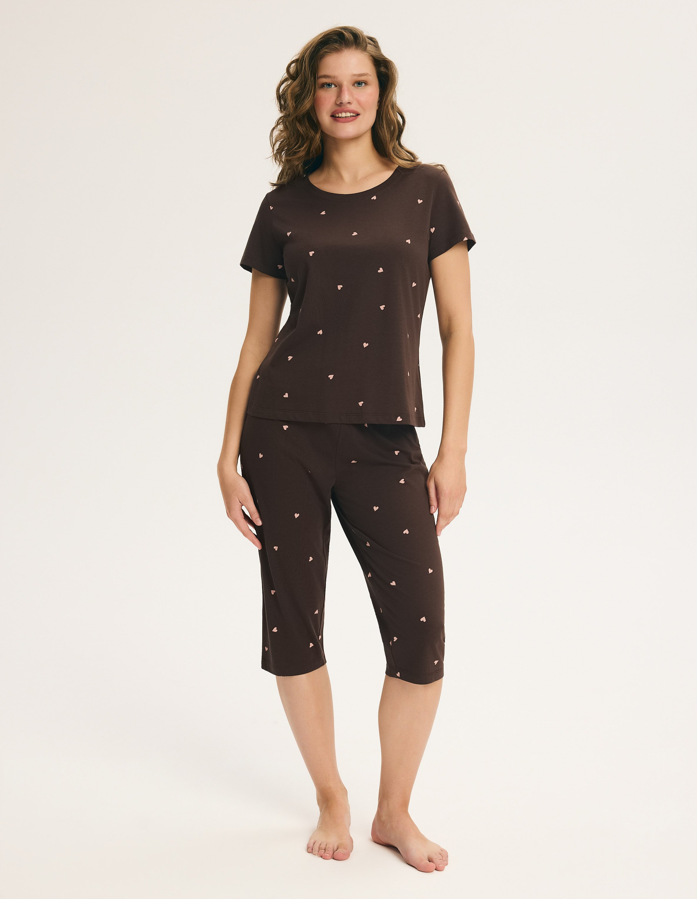 ASHY Pajamas with Capri Pants in Hearts 1