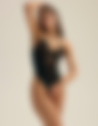 Body Womyn Black 5