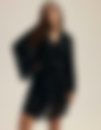 Robe Zequine Black 1