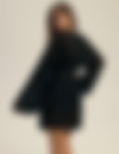 Robe Zequine Black 4