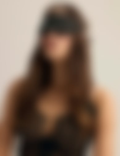 Mask Presence Black 2
