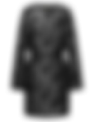 Robe Zequine Black 8