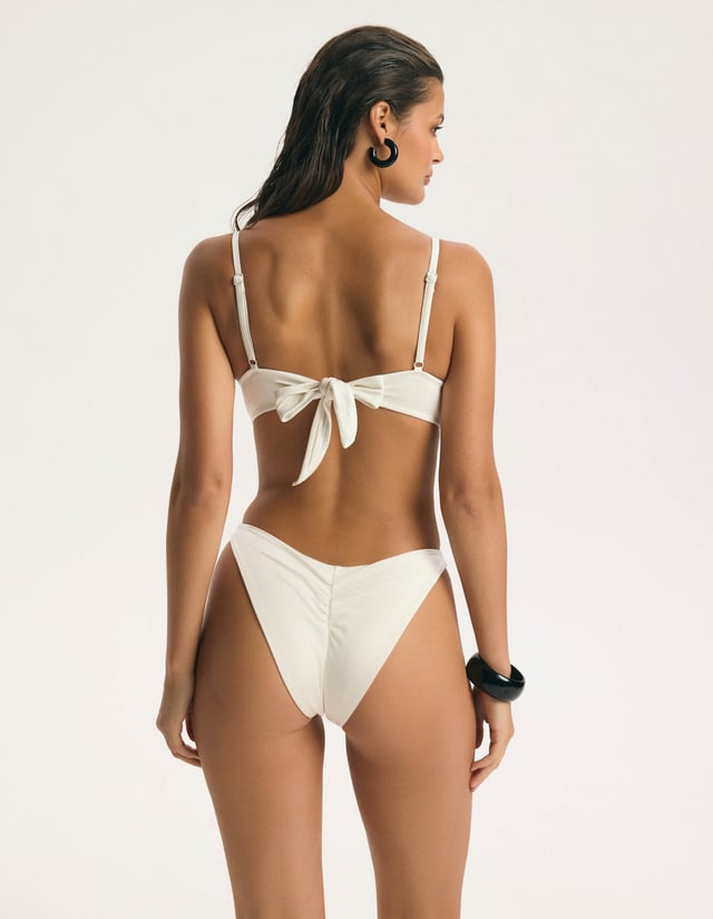 Dół od bikini Goddess - kremowy