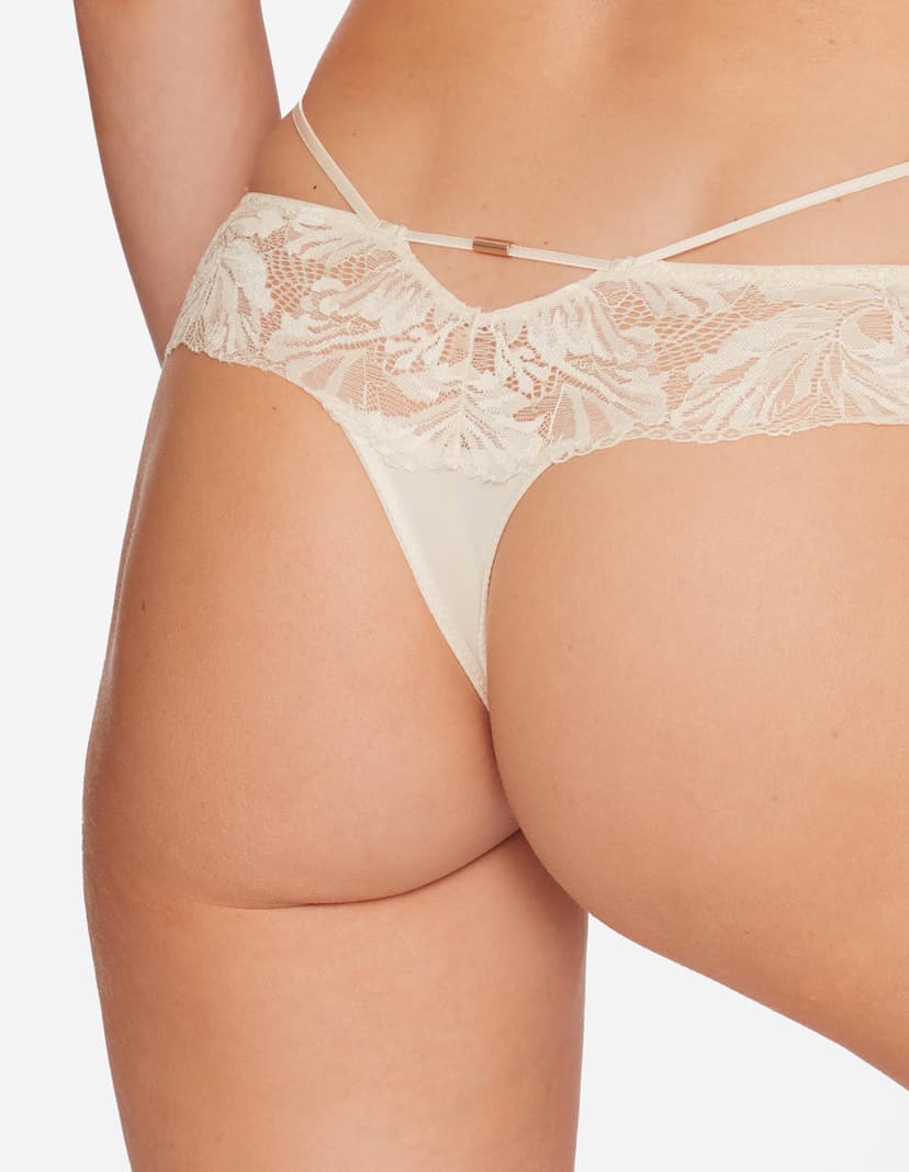 String Timeless Beige 4