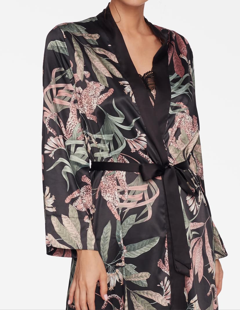 Robe Cadell Black 3