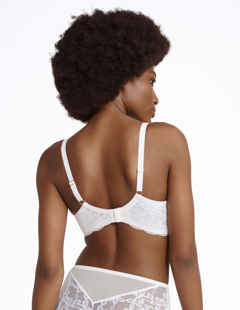 Semi-padded bra Klara cream 2