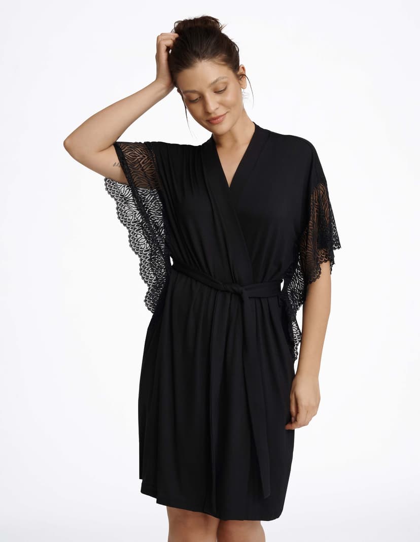 Robe Letter Black 5