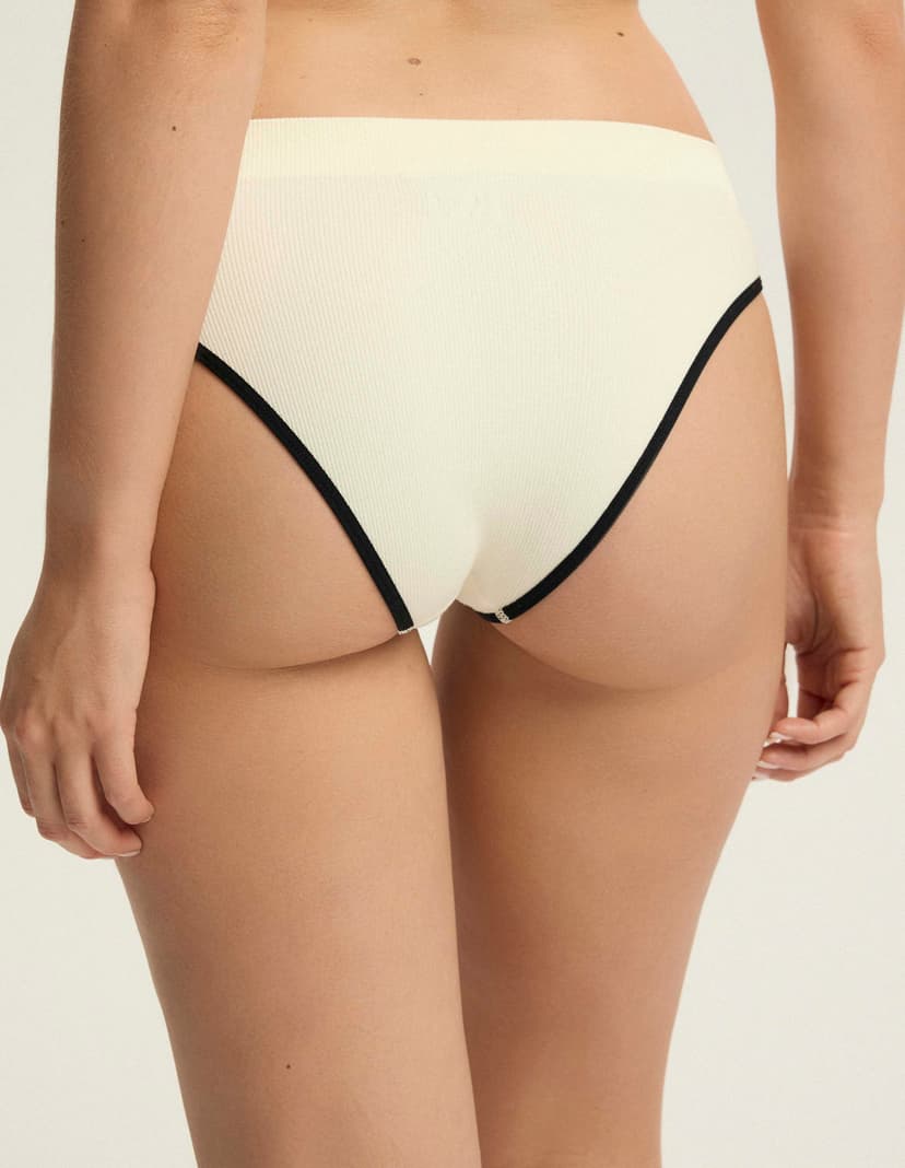 High-waisted panties Bloovii Arlan cream 4