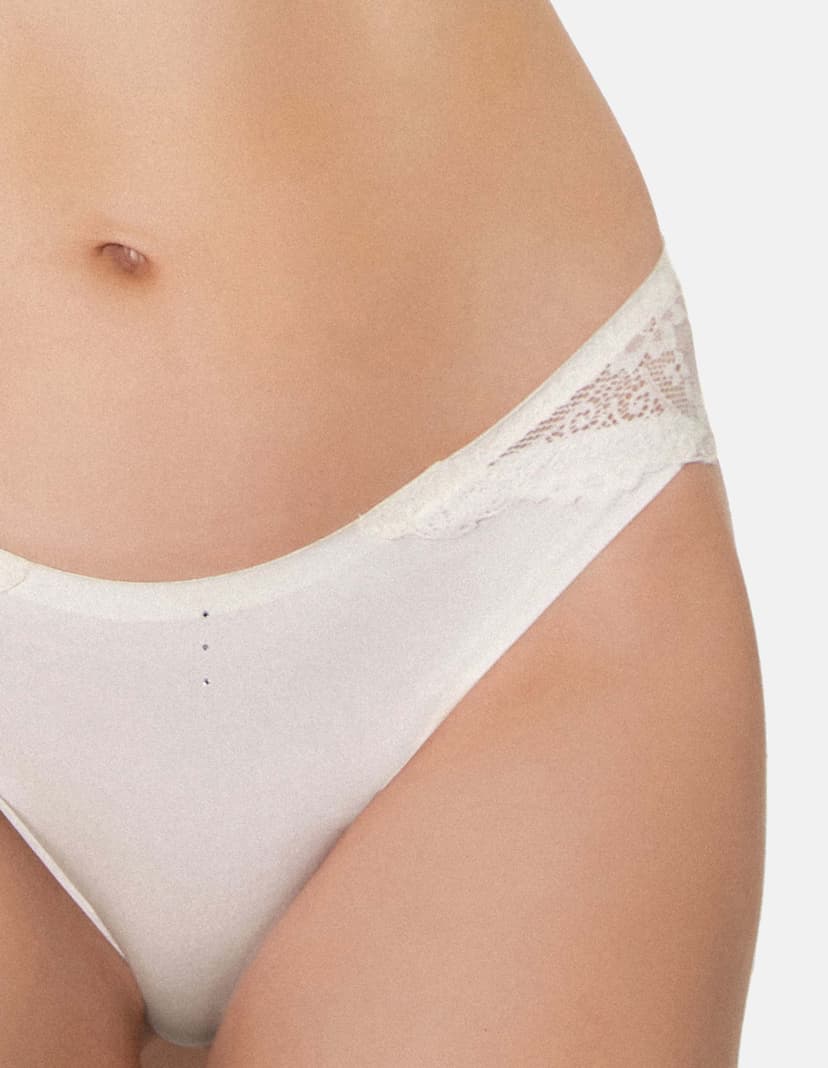 Slip Date Cremefarben 3