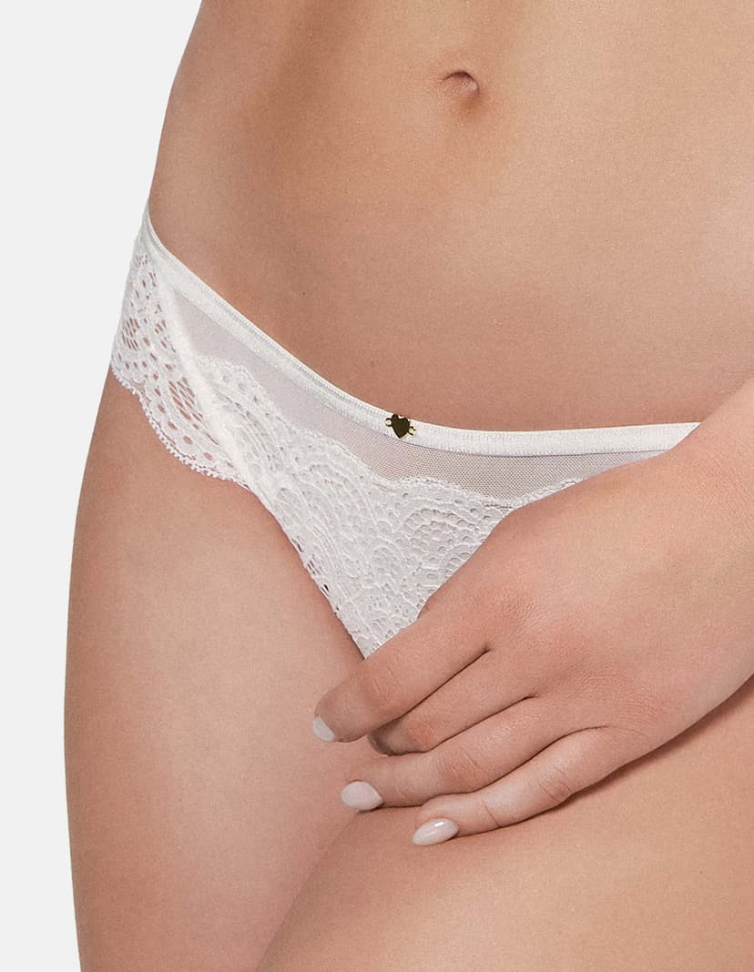 Slip Eve Cremefarben 3