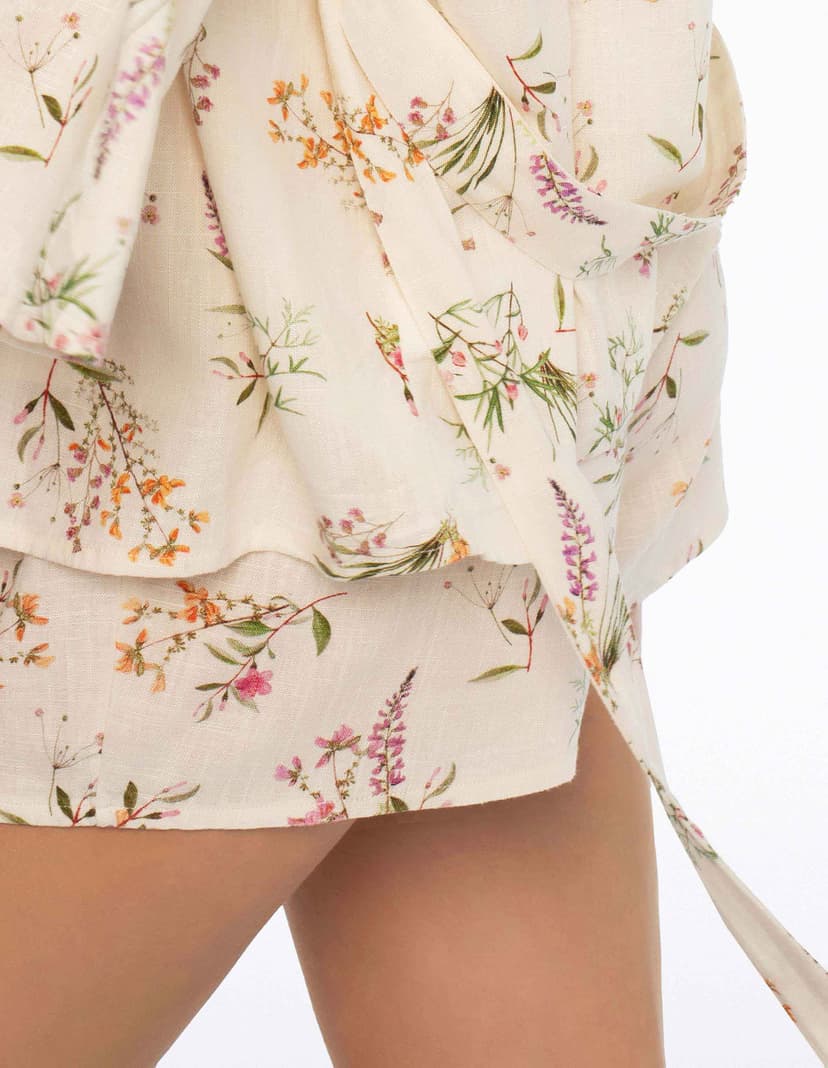 Dressing gowns Darby White 3