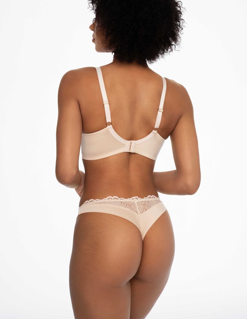 String Korin Beige 2