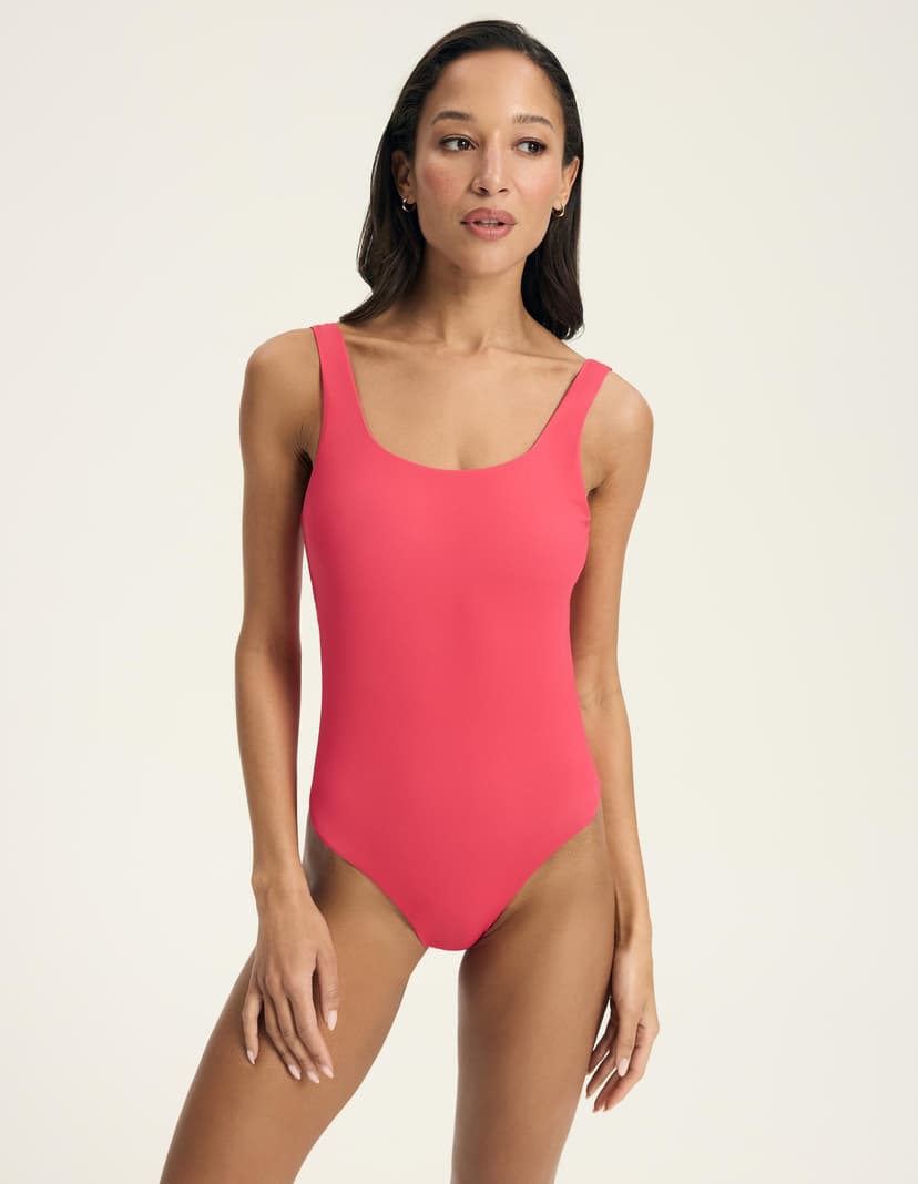 One-piece swimsuit Bloovii Jamaica pink 1