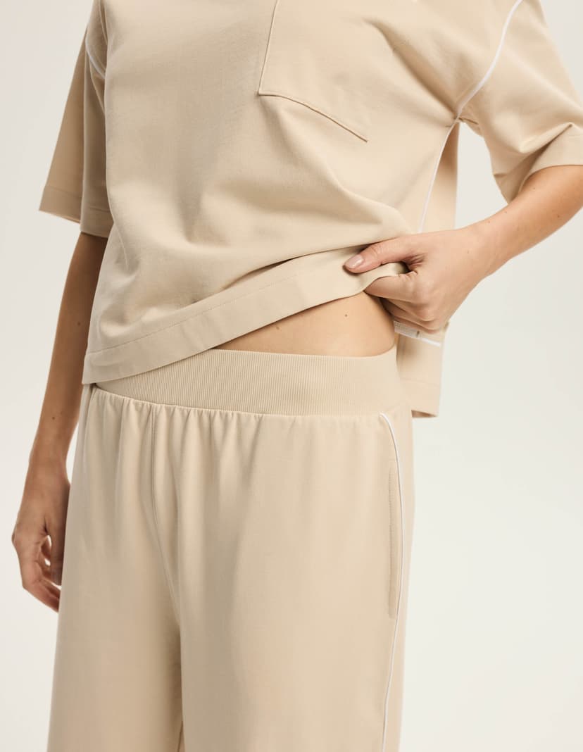 Ladie's set Remi Beige 2