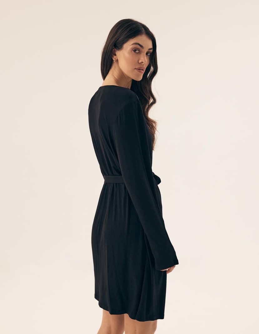 Robe Risa Black 3