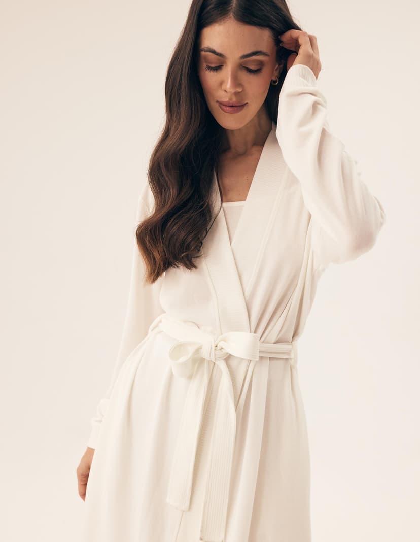 Robe Move cream 2