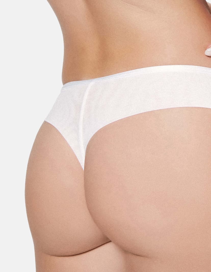 String Claudia Weiß 4