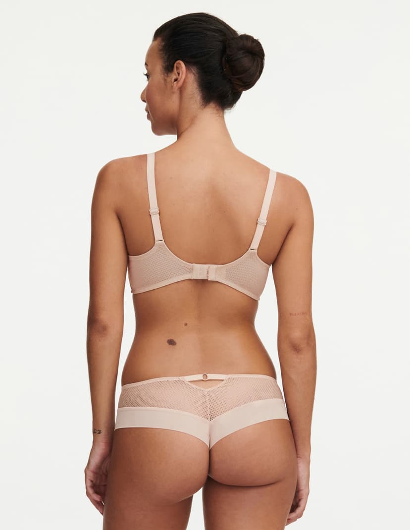 Balkonetka Fleurs Signature Chantelle czarno-złoty 4