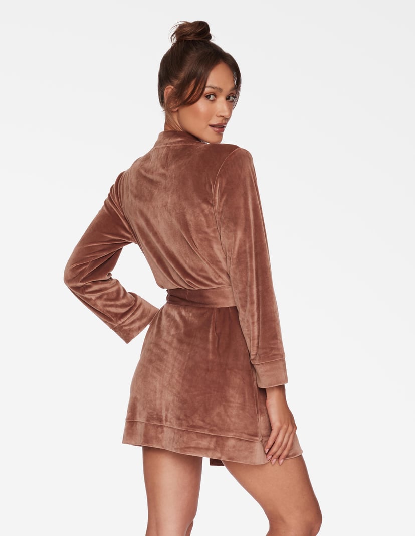 Robe Chaggit brown 2