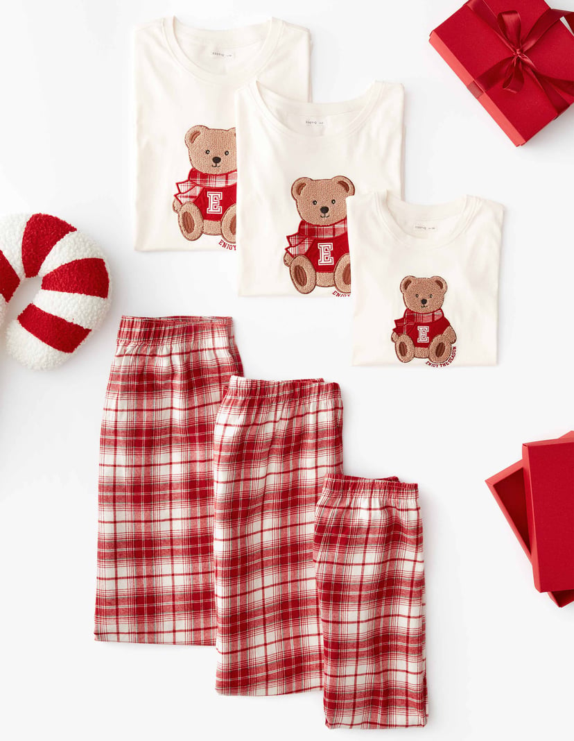 Pyjamas Chrismis cream 5