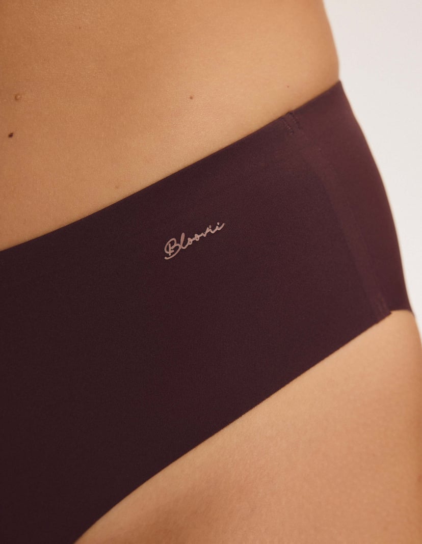 Seamless Brown Nude Briefs Under Clothing brown 3