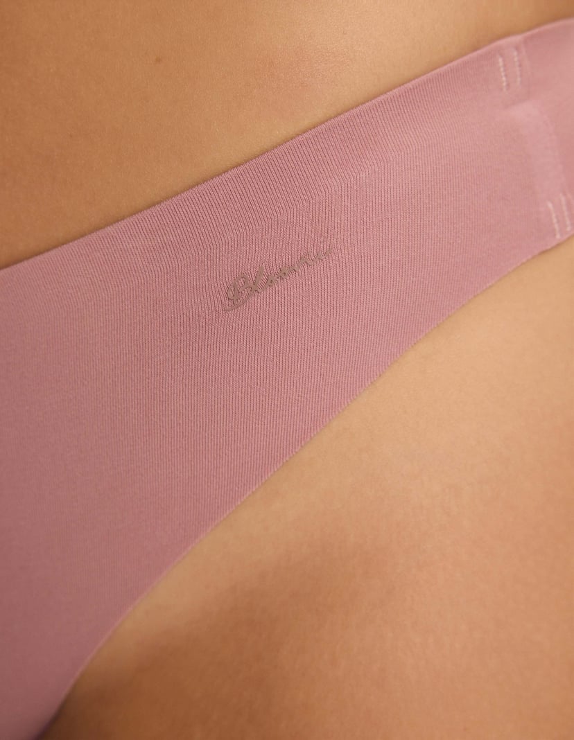 Cozy Pink Seamless Cotton Thongs pink 3