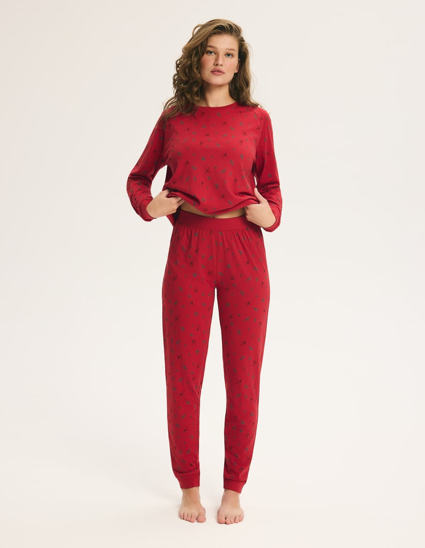Long Pajamas RUBINA with Mistletoe Print Red 9