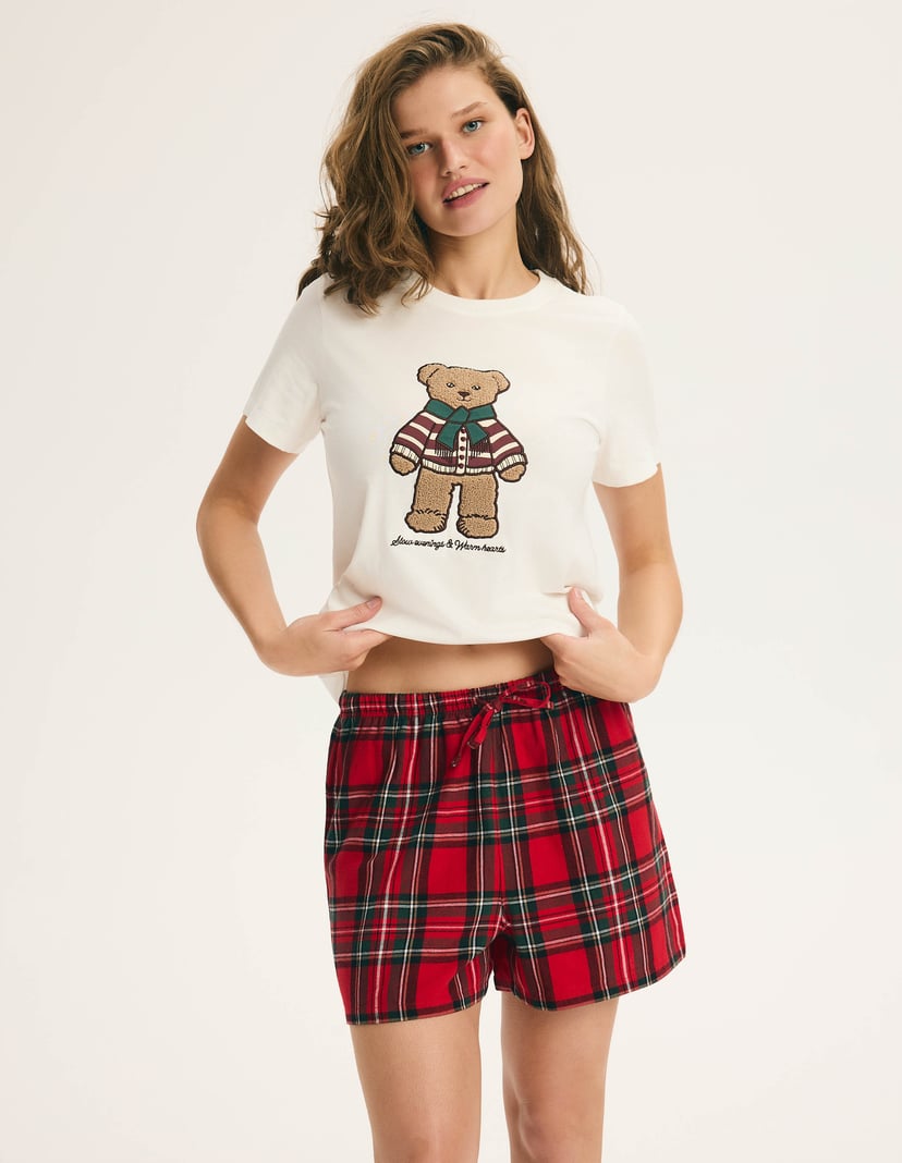 Short Pajamas NOEL with Bear Appliqué and Plaid cream 4