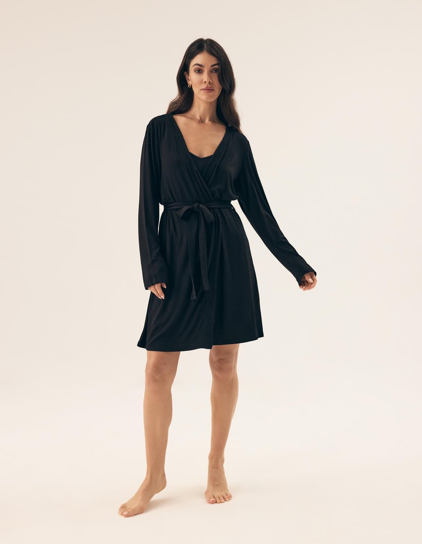 Robe Risa Black 4