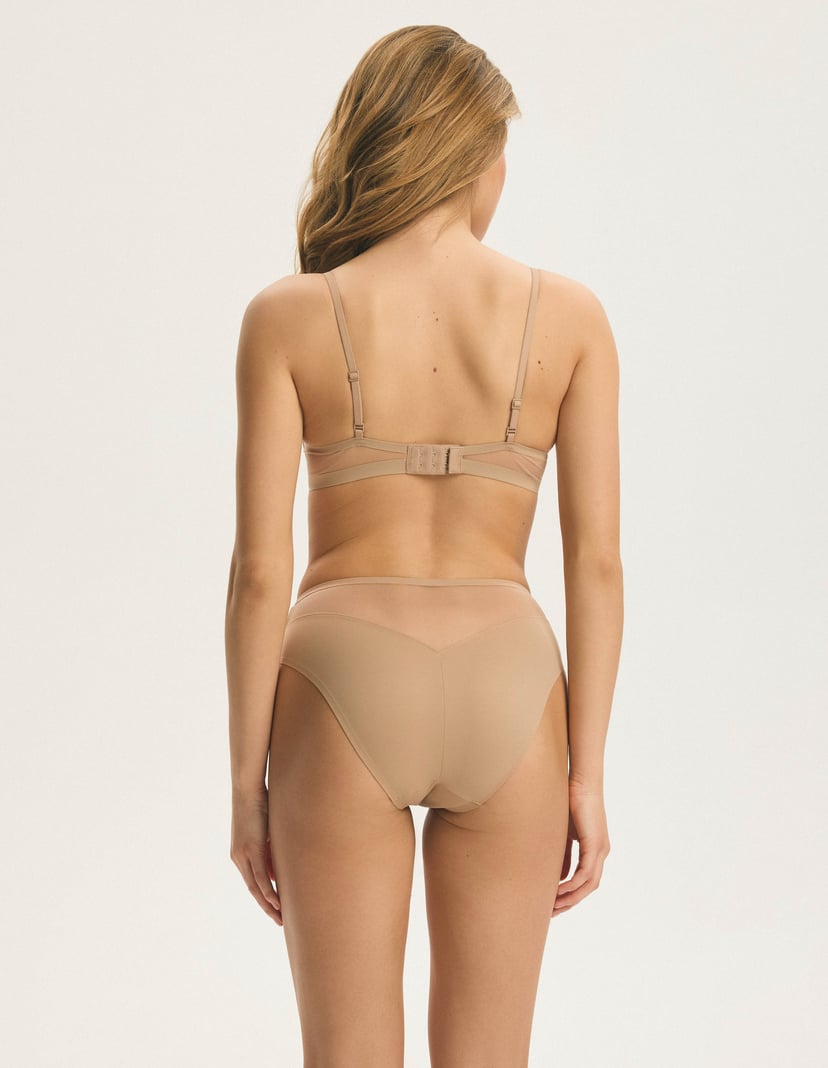 Basic Briefs Beige 4