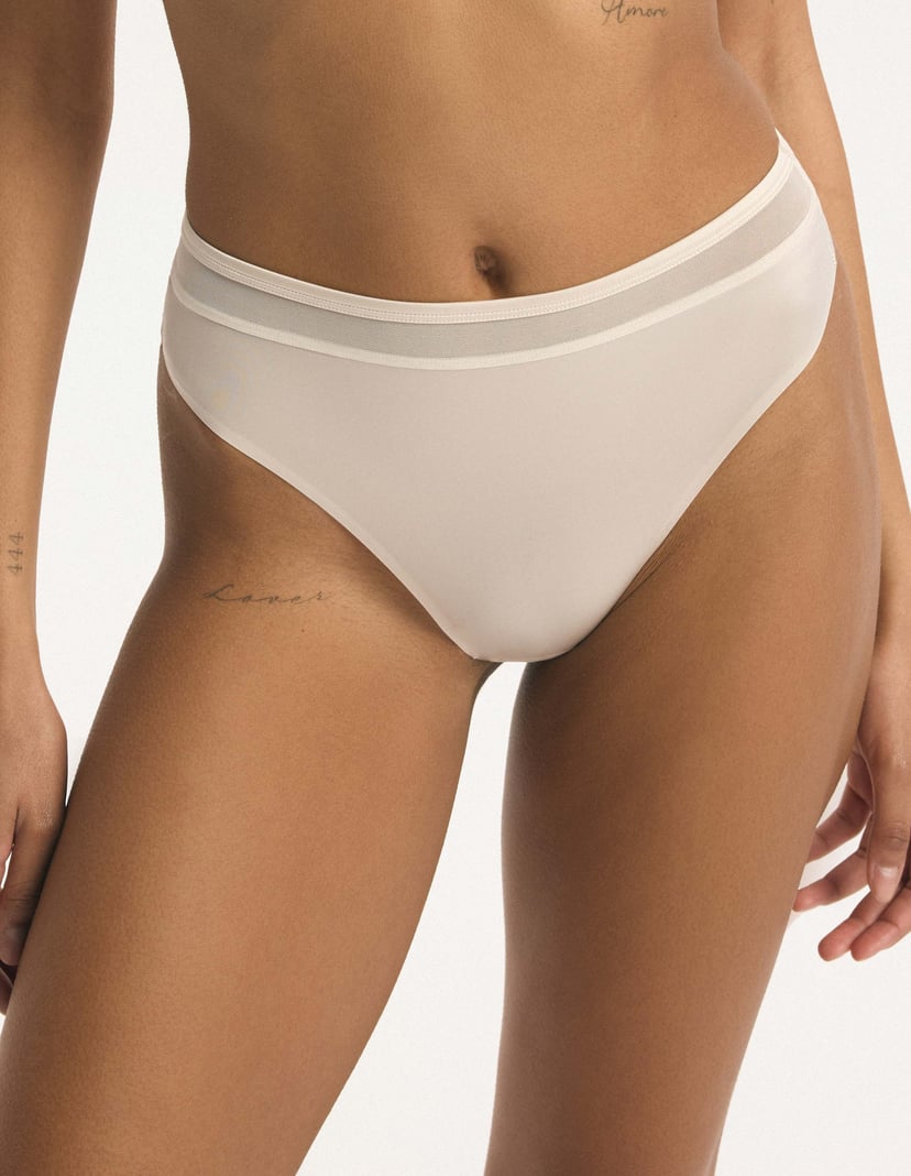 Pure Thongs Ecru 2