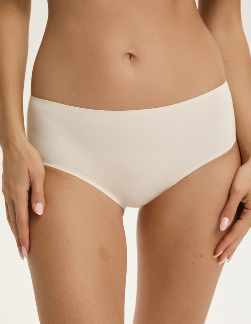 High-Waisted Cleary Panties Ecru 3